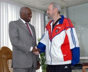 Fidel recibe a Eduardo dos Santos, presidente de Angola, novembro de 2007 