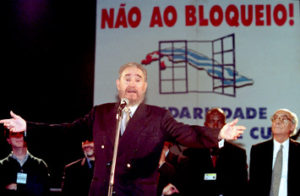Fidel em Porto no 2000